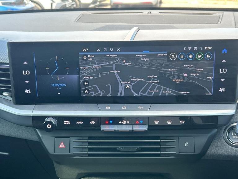  Vauxhall Grandland Electric 73kwh Ultimate Suv 5dr Electric Auto 213 Ps