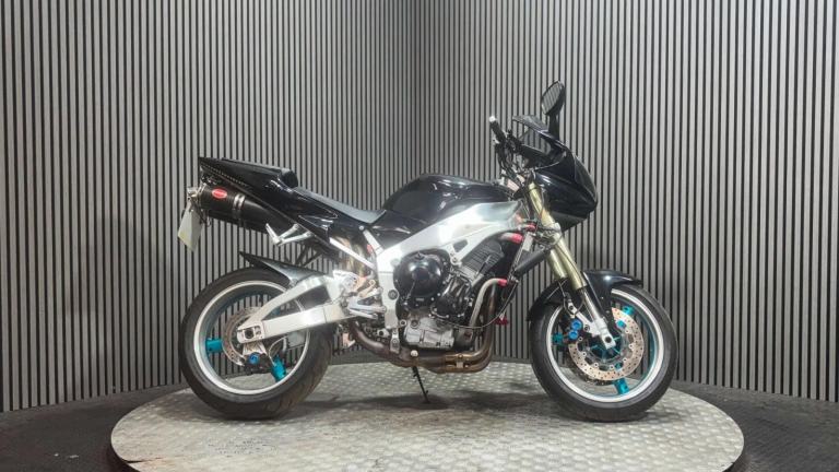 Yamaha R1 YZF 1998 4XV CUSTOM STREETFIGHTER RUNNING PROJECT BIKE