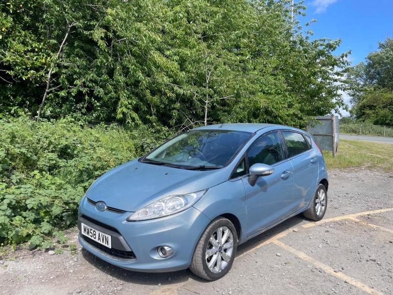 FORD FIESTA 1.4 ZETEC 58 REG BLUE 5 DOOR MOT JANUARY 28TH 2027 SERVICE HISTORY LOW INSURANCE