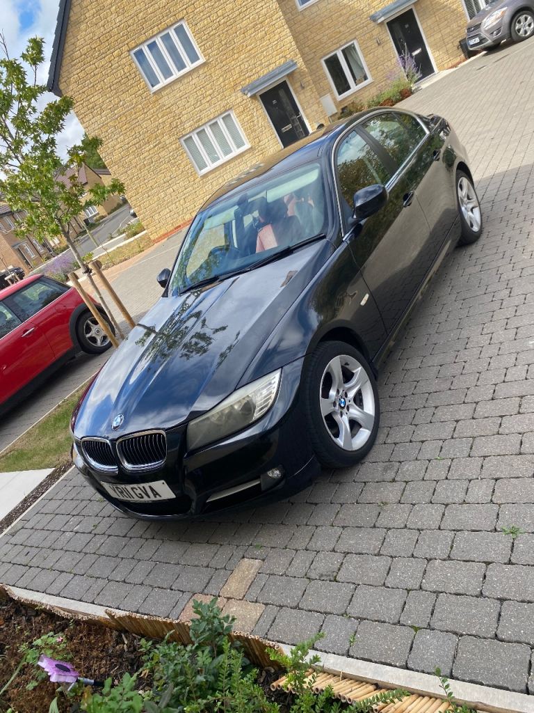BMW, 3 SERIES, exclusive edition saloon, 2011, Manual, 1995 (cc), 4 doors