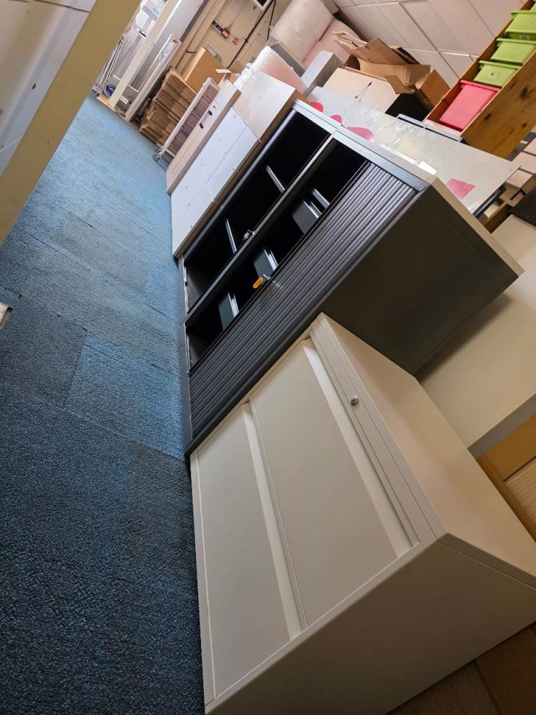 office storage filing cabinet lockers bookcase book shelf *SECOND HAND*