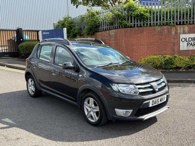 image for 2015 Dacia Sandero Stepway 0.9 TCe Laureate 5dr HATCHBACK Petrol Manual