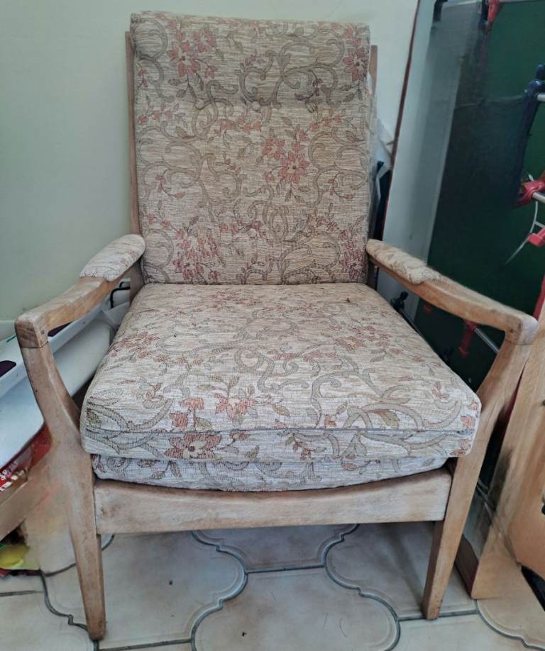 3x outdoor/conservatory armchairs