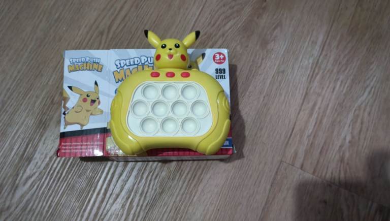 Pikachu Push Up Machine/Childs Puzzle Toy
