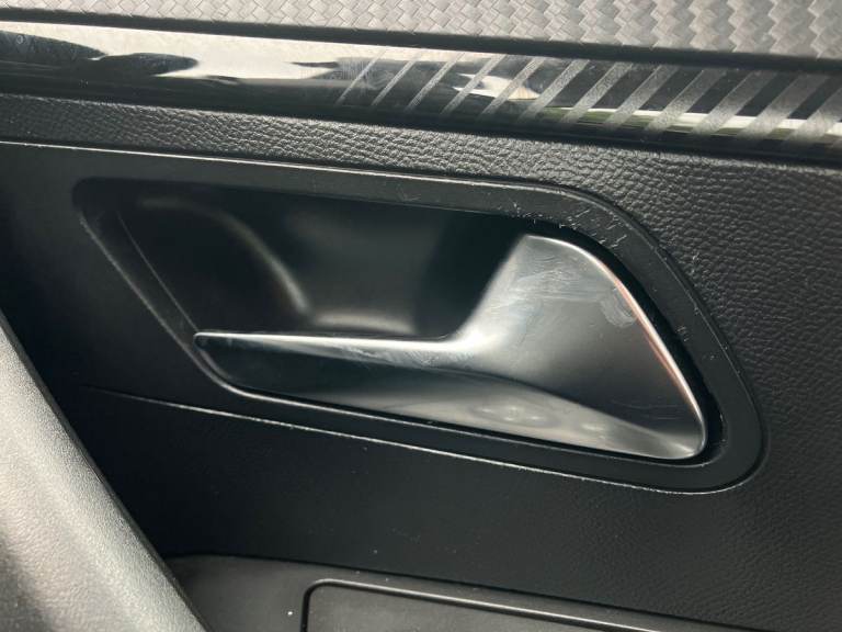 2022 Peugeot 2008 100kW Active Premium 50kWh 5dr Auto Estate ELECTRIC Automatic