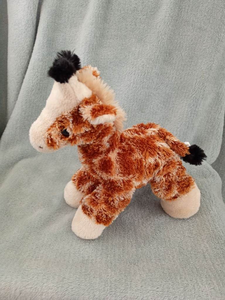 Giraffe soft toy 
