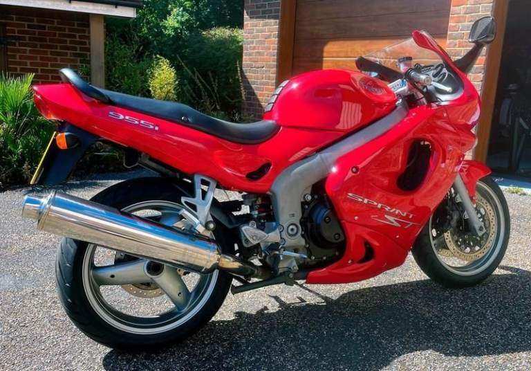 Triumph, SPRINT ST 955i , 2003, 955 (cc), VGC, not 1000cc, Fresh MOT