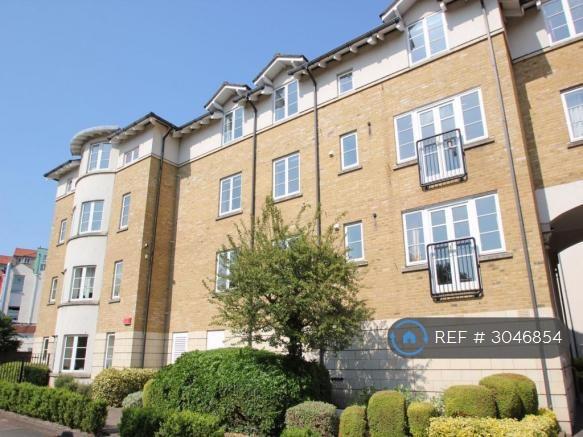 2 bedroom flat in Rownham Mead, Bristol, BS8 (2 bed) (#3046854)