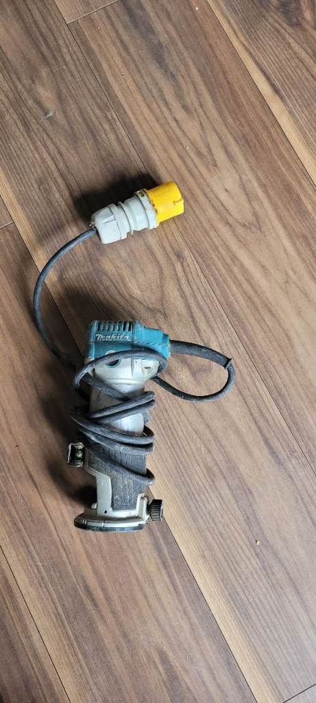 Laminate router 110v 