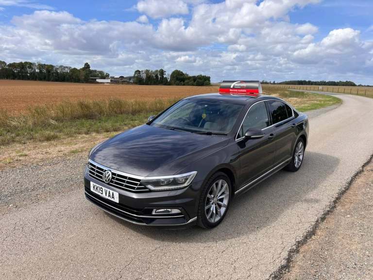 2019 Volkswagen Passat 1.5 TSI EVO 150 R-Line 4dr DSG [Panoramic Roof] SALOON Petrol Automatic