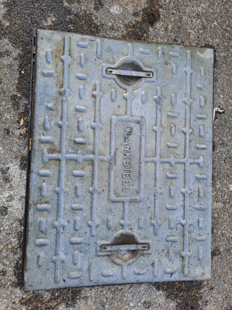 Clark Steel Drain / Manhole Cover 600x450