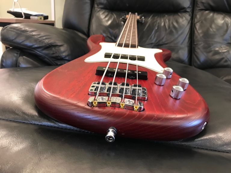 Warwick Teambuilt Pro Series Streamer CV, 4-String - Burgundy Red Transparent Satin
