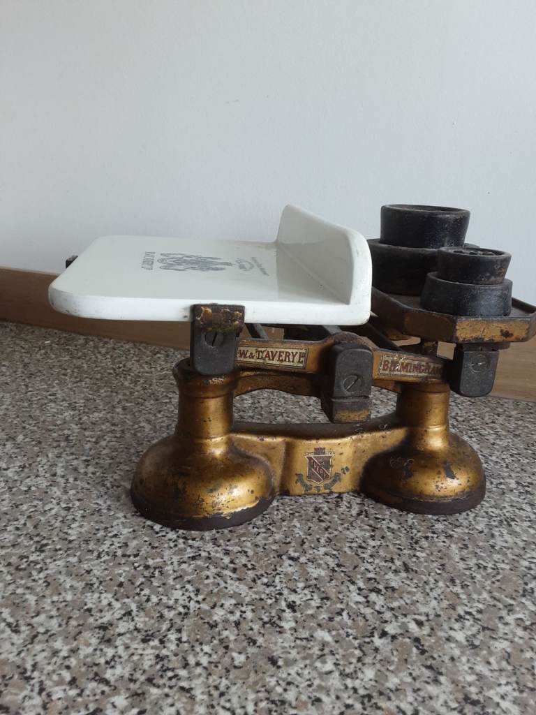 Old Kitchen Scales with weights