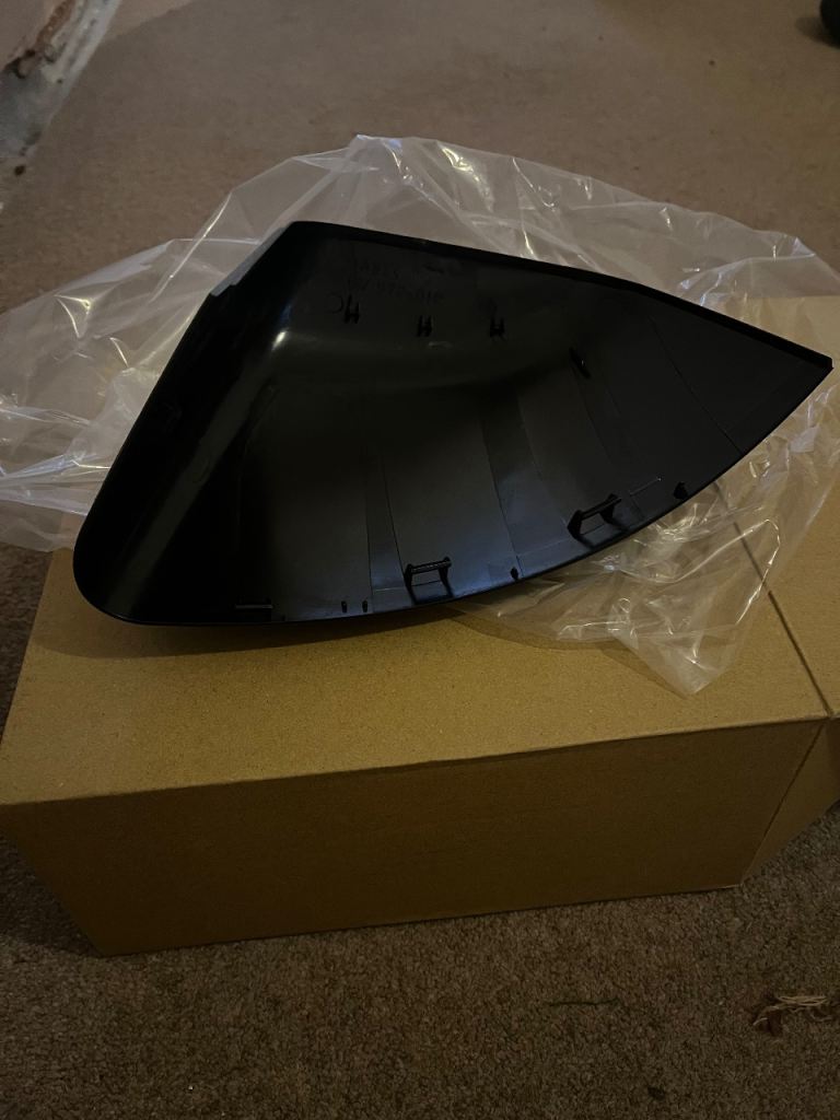 Connect van wing mirror cover