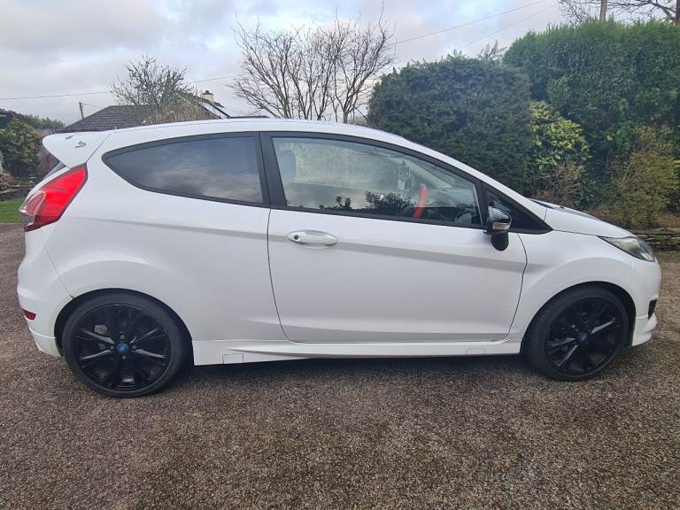 2014 Ford Fiesta 1.0T EcoBoost Zetec S