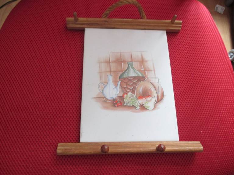 VINTAGE TILE WALL PLAQUE FOR KITCHEN