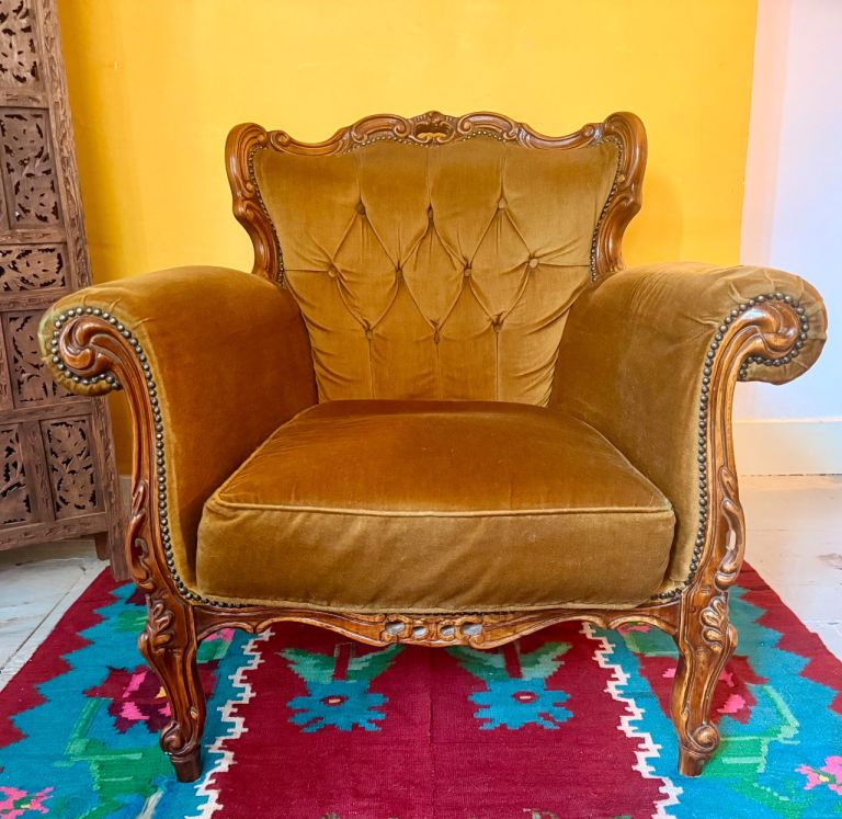Stunning vintage armchair