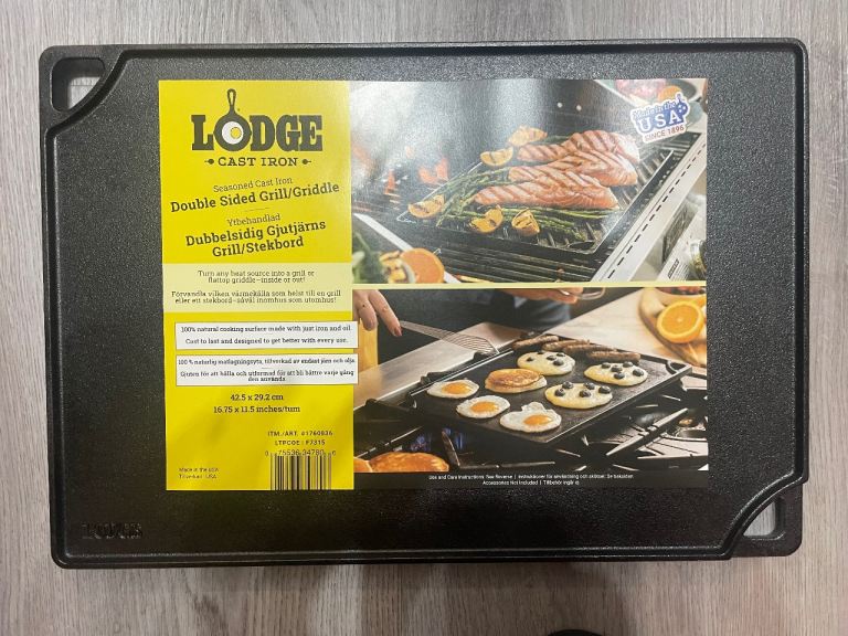 Lodge Seasoned Cast Iron Double Sided Grill/Griddle 42.5x29cm