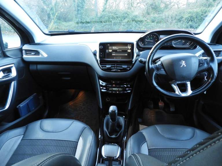2016 Peugeot 2008 1.6 BlueHDi 100 Allure 5dr [Non Start Stop] HATCHBACK DIESEL Manual