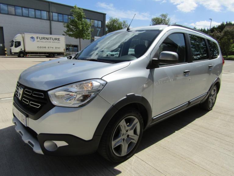 2021 Dacia Stepway LODGY 1.5 DCi 7 SEATER EURO 6 (s/s) 5DR 6 SPEED MANUAL LEFT HAND DRIVE Estate ...