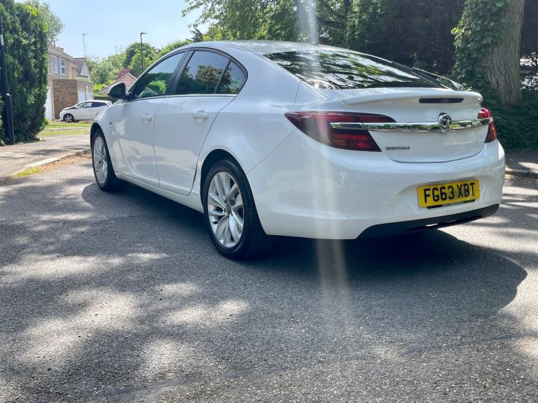 Vauxhall, INSIGNIA, Hatchback, 2013, Manual, 1796 (cc), 5 doors