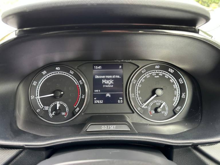 2022 Skoda Fabia 1.0 TSI 110 SE Comfort 5dr DSG HATCHBACK PETROL Automatic