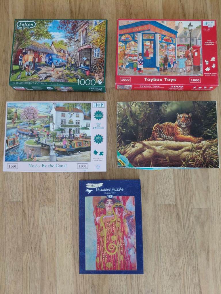 Joblot 17 x Jigsaw Puzzles 1000 Pieces Christmas