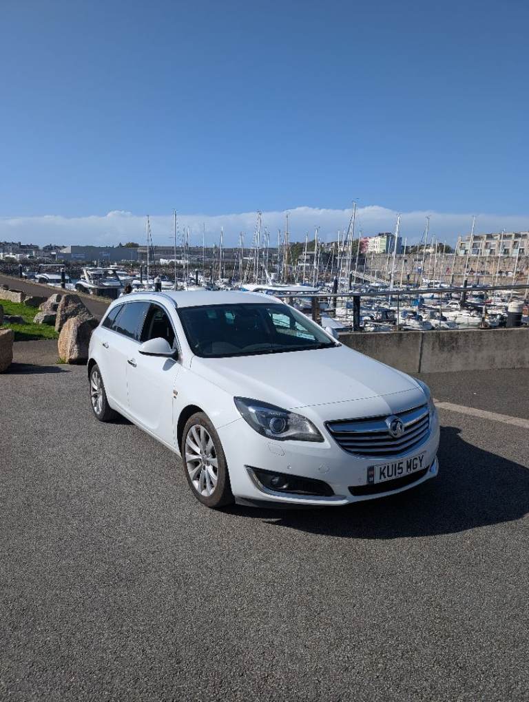 Vauxhall, INSIGNIA, Estate, 2015, Manual, 1956 (cc), 5 doors