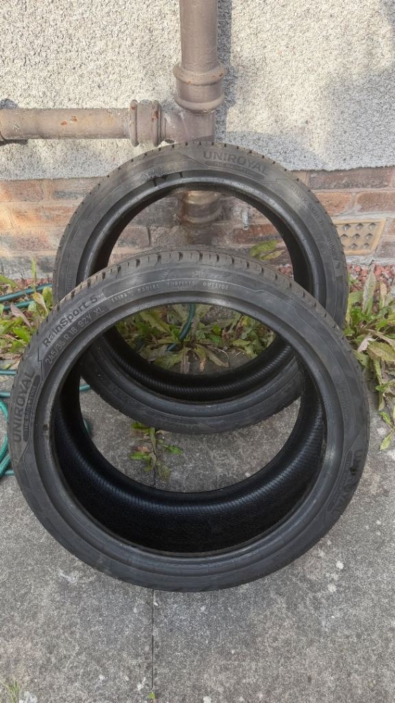 X2 Uniroyal rainsport 5 245/35/18 