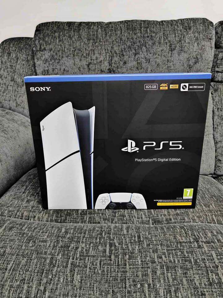 Brand New Sealed Sony PlayStation 5 PS5 Slim Digital Edition Console on low firmware