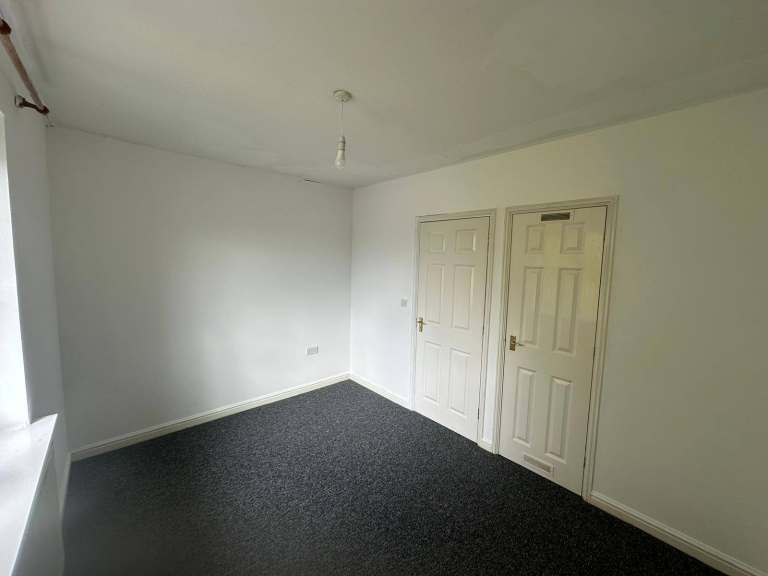 4 Bed 3 Bathroom Terraced House to Rent in Barking, Ilford - IG1 2LB