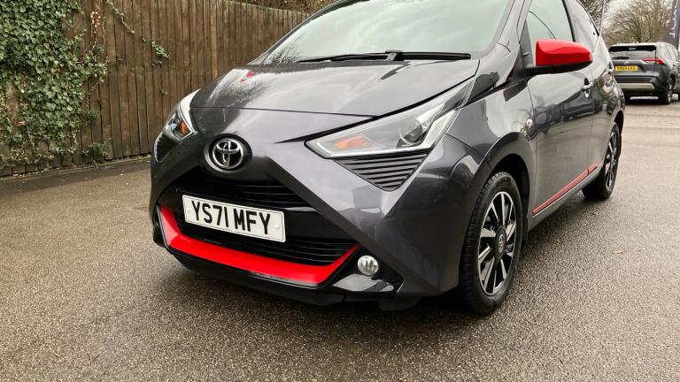 2022 Toyota AYGO 1.0 VVT-i X-Trend TSS 5dr x-shift Petrol Hatchback Hatchback Petrol Automatic