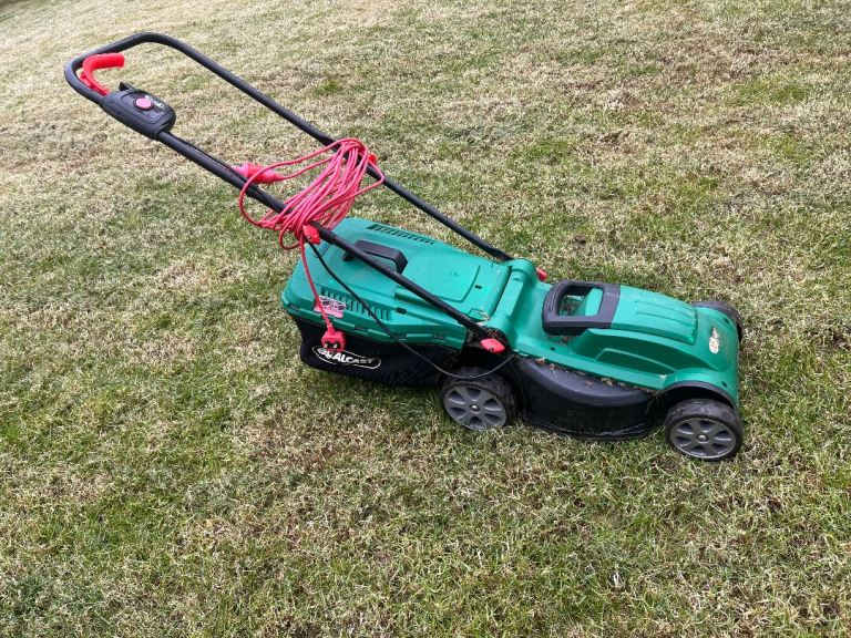 Lawnmower 