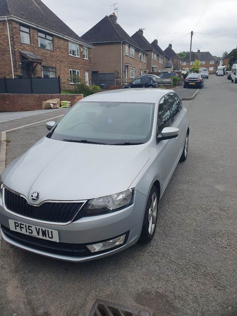 Silver Skoda Rapid Spaceback 2015 Diesal Manual 1.4 Engine Mileage circa 93,000. MOT until Jan 2027