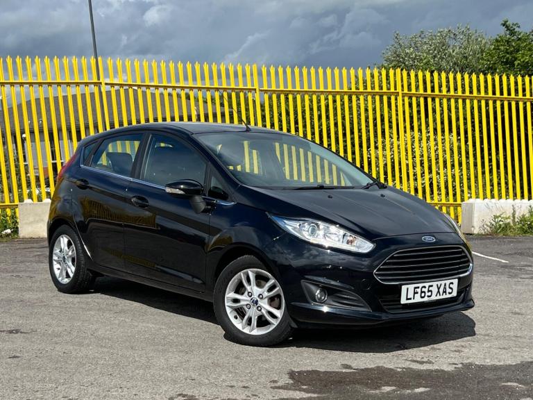 2015 Ford Fiesta 1.0T EcoBoost Zetec Euro 6 (s/s) 5dr HATCHBACK Petrol Manual
