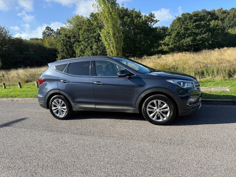 Hyundai Santa Fe 2.2 CRDI PREMIUM BLUE DRIVE 5-Door DIESEL MANUAL 2016/66