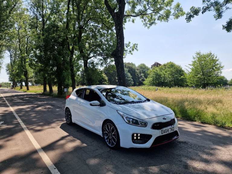Kia, PRO CEED, Hatchback, 2014, Manual, 1591 (cc), 3 doors