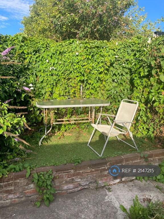 1 bedroom in Britannia Road, Bristol, BS5 (#2147215)