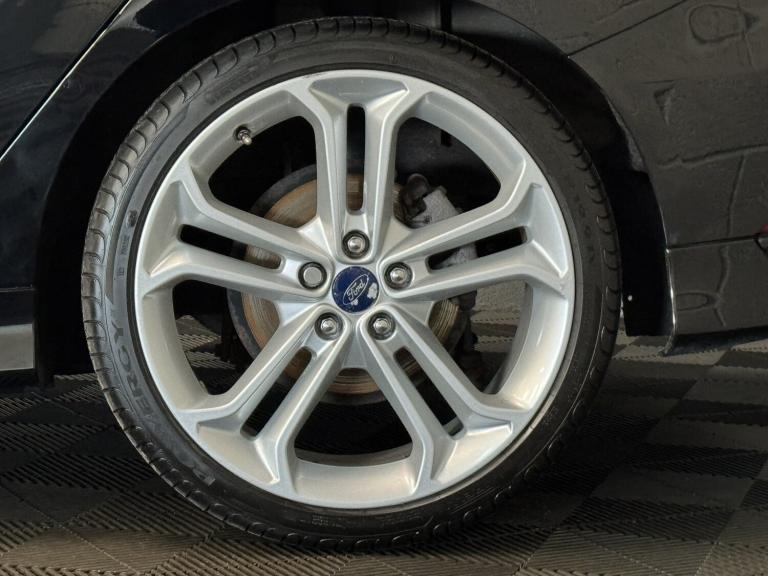 FORD FOCUS 2.0 T EcoBoost ST-2 Black Manual Petrol 2016