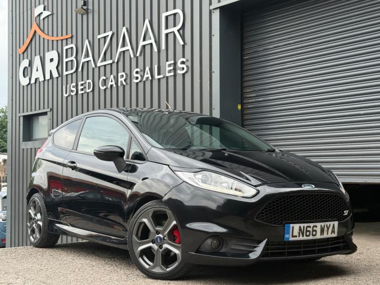 2016 Ford Fiesta 1.6T EcoBoost ST-3 Euro 6 3dr HATCHBACK Petrol Manual