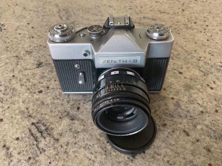 Camera 35 mil Zenith-B vintage Russian origin 