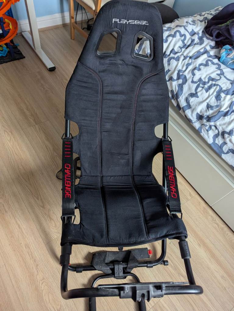 Playseat Challenge Actifit Racing Seat gaming chair