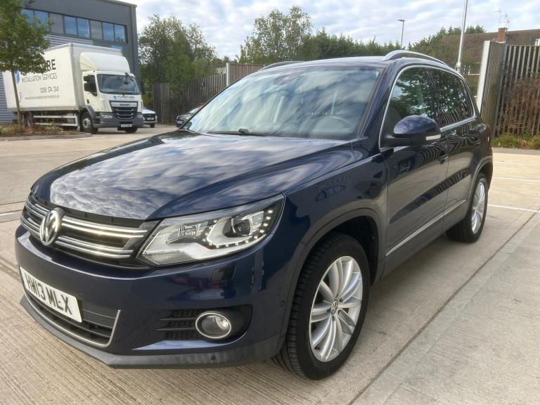 Volkswagen Tiguan 2.0 TSi 4 MOTION DSG 4WD 5DR PETROL LEFT HAND DRIVE 4x4 Petrol Automatic
