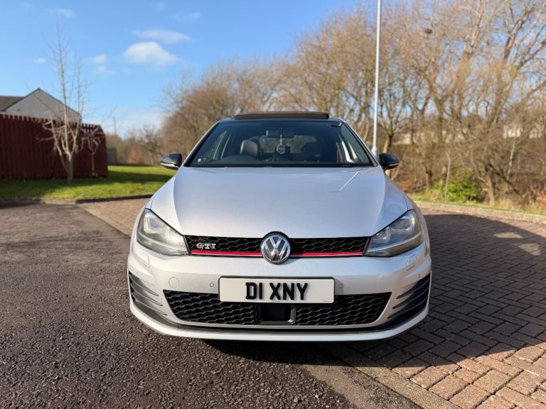 Volkswagen, GOLF, Hatchback, 2013, Semi-Auto, 1984 (cc), 3 doors