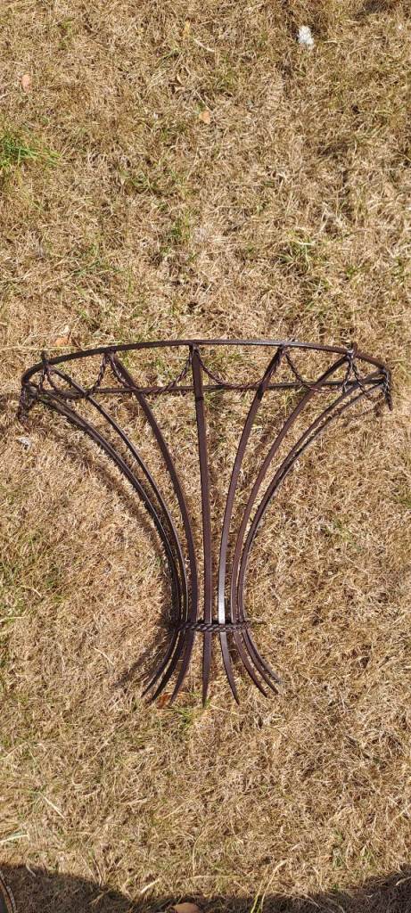 Decorative metal wall hanging 