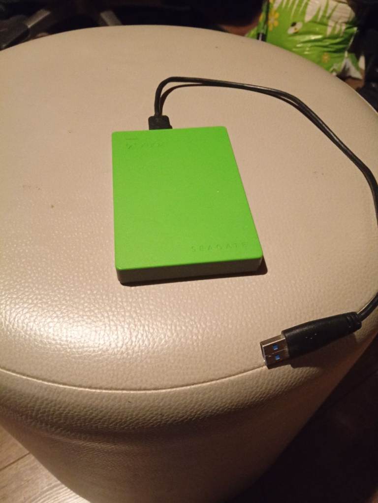 Green hard drive for Xbox one 1 terabite