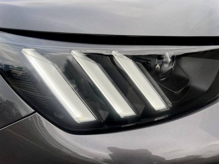 2022 Peugeot 2008 PureTech GT SUV Petrol Manual