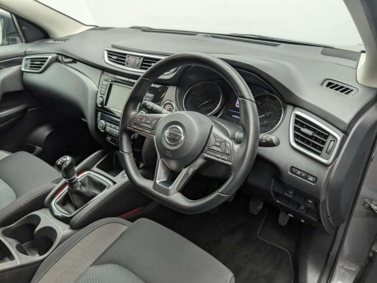 2020 Nissan Qashqai 1.3 DIG-T N-Connecta SUV 5dr Petrol Manual Euro 6 (s/s) (160 ps) REAR VIEW  H...