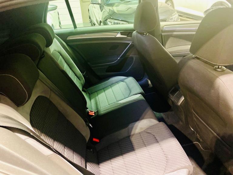 2018 Volkswagen Golf 1.5 TSI EVO R-Line Euro 6 (s/s) 5dr HATCHBACK Petrol Manual