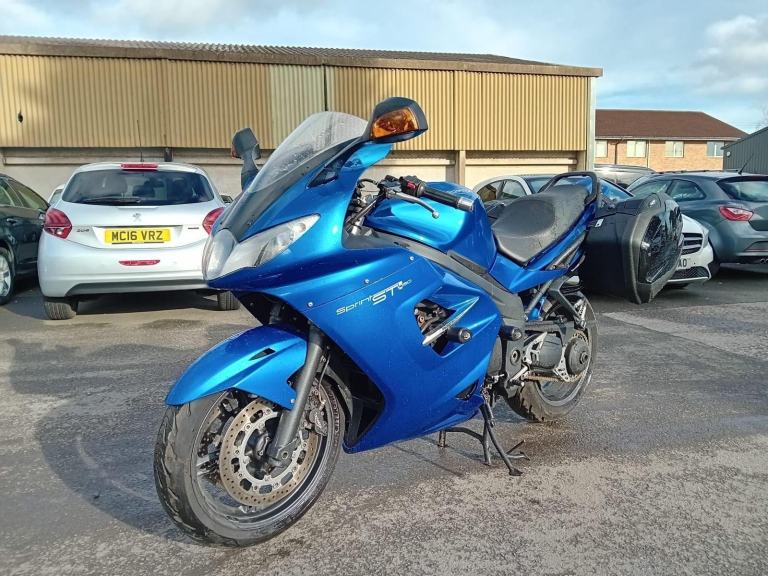 2011 60 TRIUMPH SPRINT ST1050 ABS 1050 ST TOURER GT BLUE PANNIERS VERY CLEAN